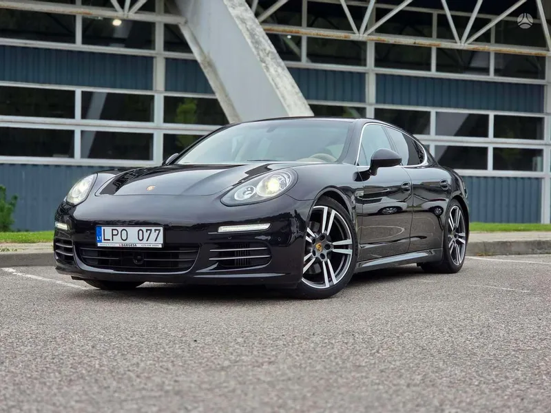 Porsche Porsche Panamera