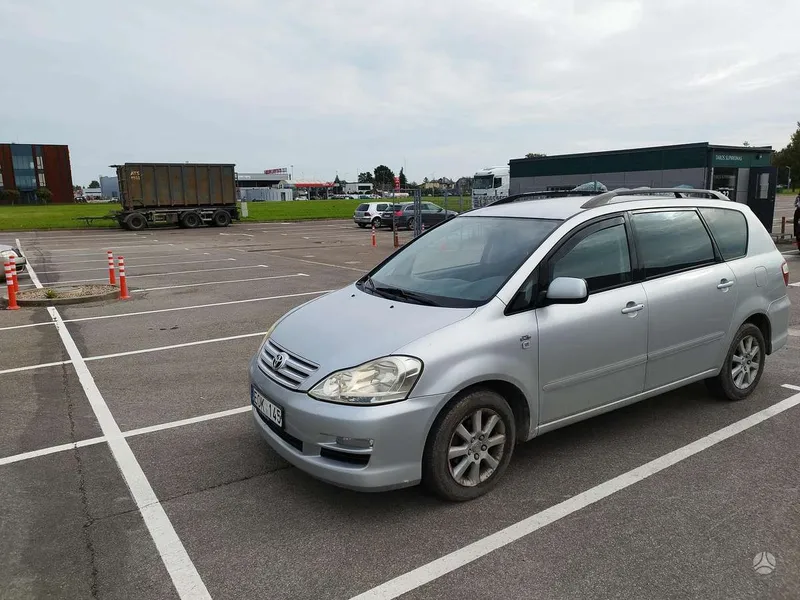 Toyota Toyota Avensis Verso