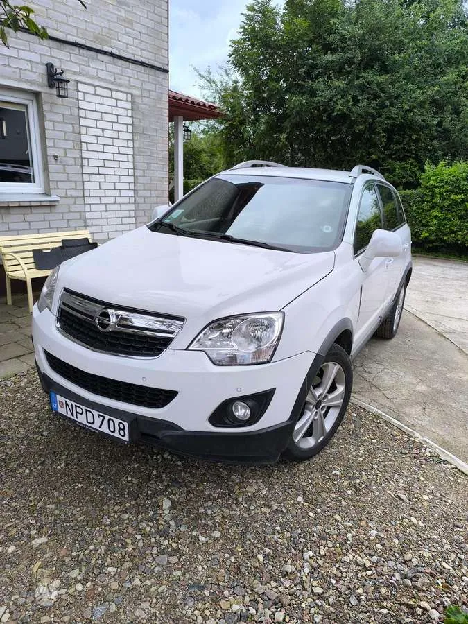 Opel Antara - 1