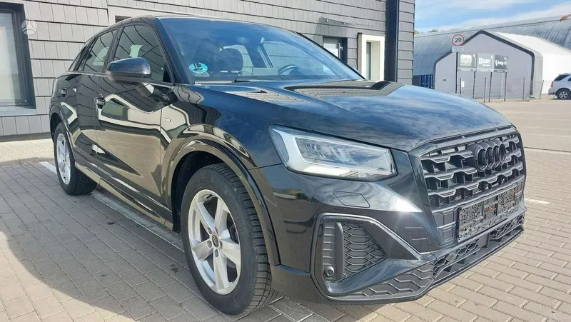 Audi Audi Q2