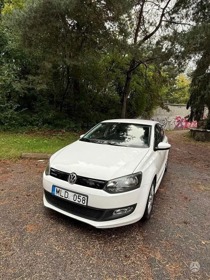 Volkswagen Polo - 1