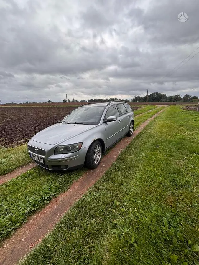 Volvo Volvo V50
