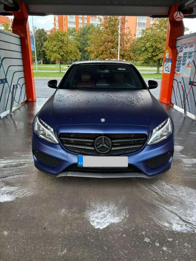 Mercedes-Benz Mercedes-Benz C300