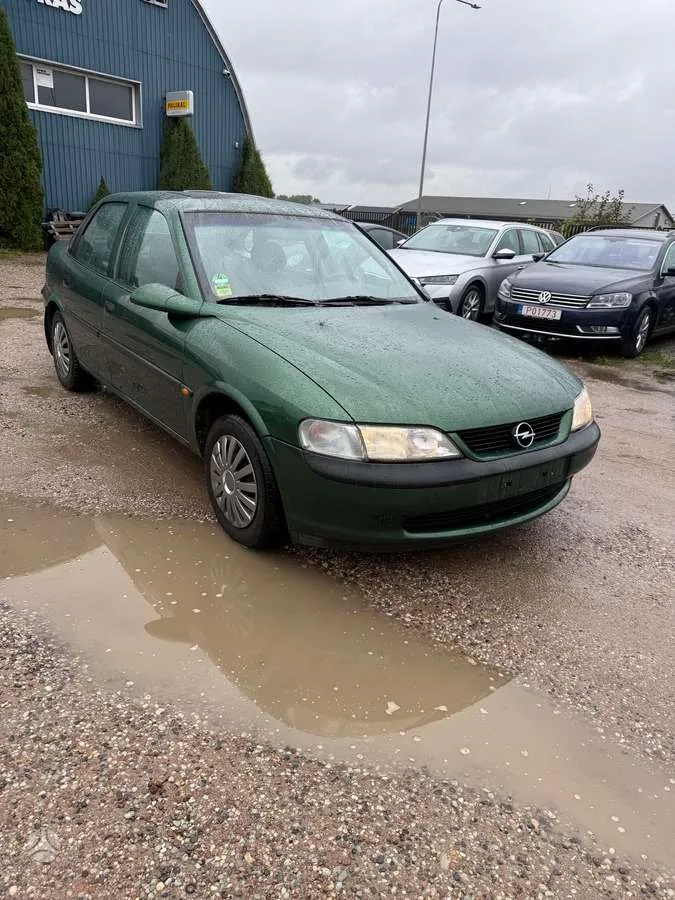 Opel Vectra - 1