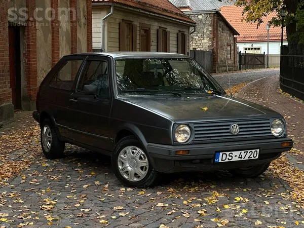 Pārdod dzīvu Golf 2 kupeju ar jauno tehnisko apskati, monošprices motors, pē