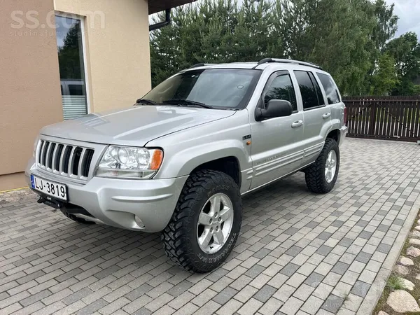 Pārdodu Jeep Grand Cherokee 2005.gads, 2.7crd. Auto labā tehniskā un vizuālā stāvoklī. 
Pavasarī uzliktas jaunas dubļu riepa ...