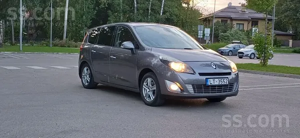 Renault Grand Scenic