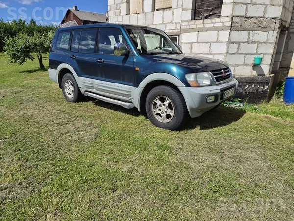 Auto rūc un brauc, 4×4 darbojas visos režīmos, ir vizuāli defekti, uz aukstu