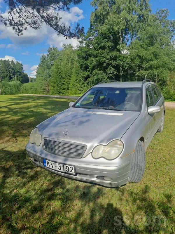 Mercedes C200