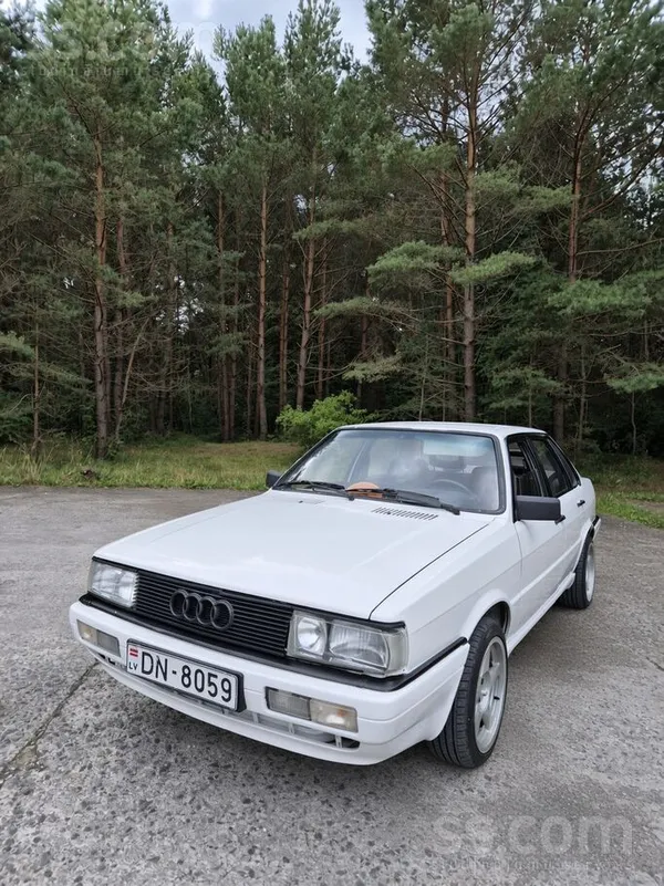 Audi Audi 90 2.2 10v 100kw priekšpiedziņa. Sīkāks info 