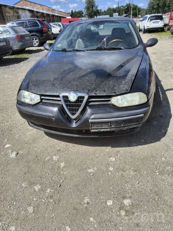 Alfa-Romeo 156 - 1