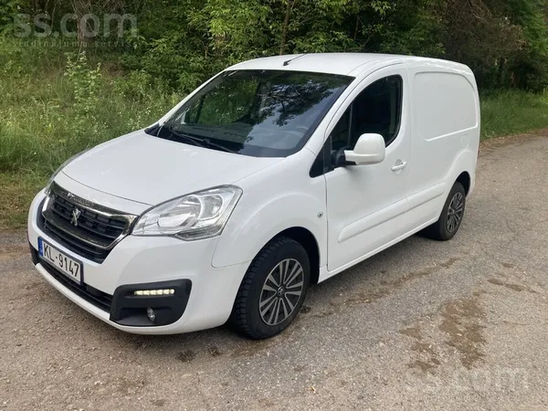 Продаю Peugeot Partner в отличном состоянии, оригинальный пробег 137800, в а