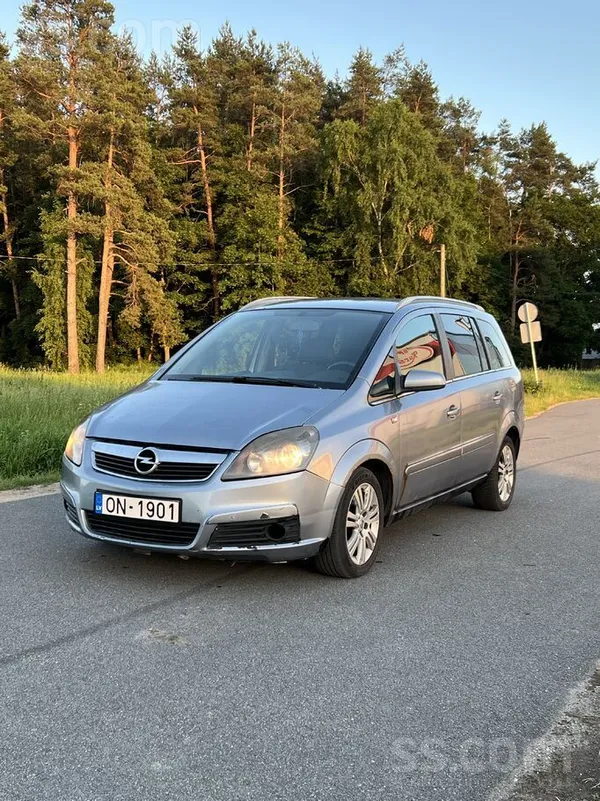 Opel Zafira