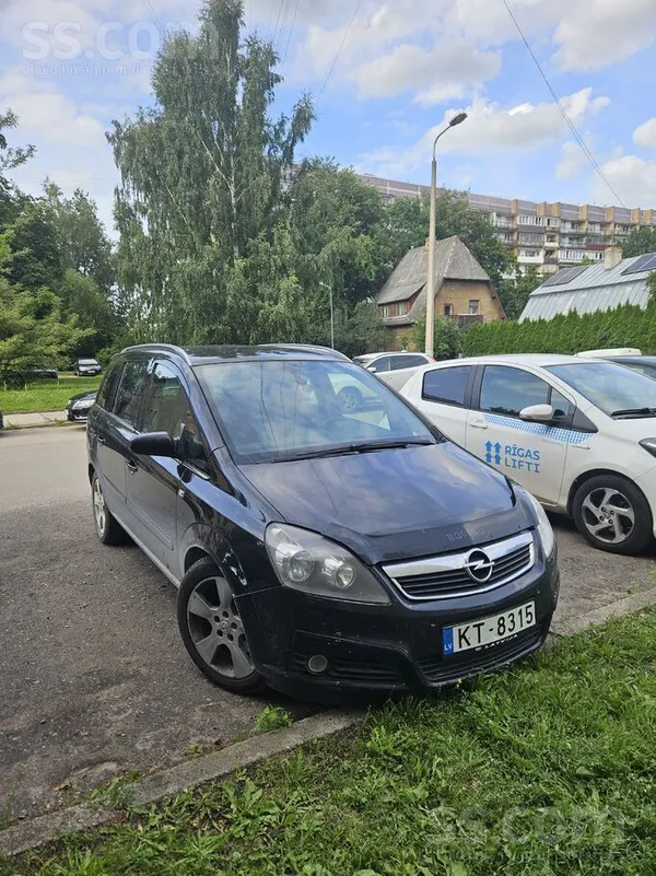Opel Zafira