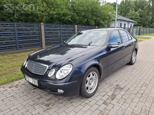 Pārdodu mercedes e200 ar 1.8 kompresora dzinēju (120kw) un automātisko kārbu. Jaunas vissezonas riepas, numurzīme nāk līdzi. ...