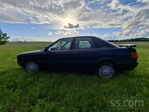 Audi 80