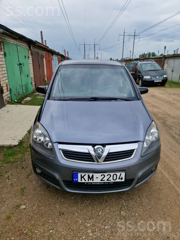 Opel Zafira