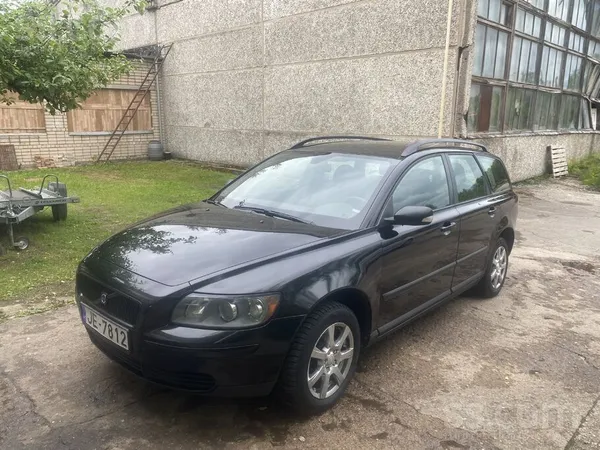 Volvo V50