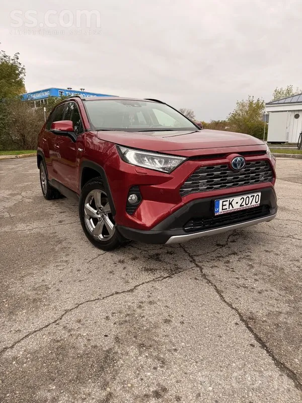 Toyota Rav4, 2, 5 hybrid, 131 kw, 2019 gads.
Pārdod komfortablu un ekonomi