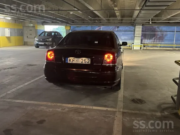 Toyota Avensis