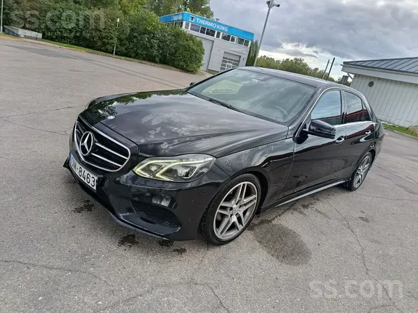 Mercedes E220