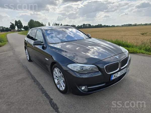 BMW 520 - 1