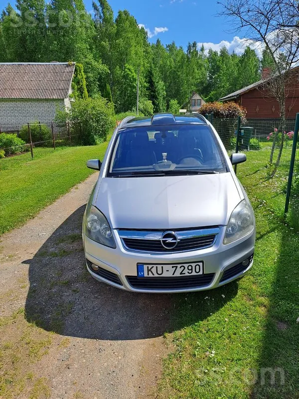 Opel Zafira