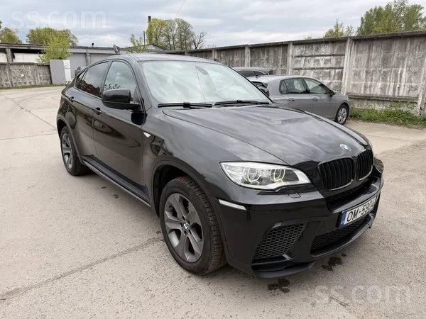 BMW X6