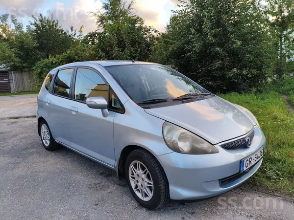 Honda Tiek tirgots auto. Tikko izieta TA. Ir vizuāli def