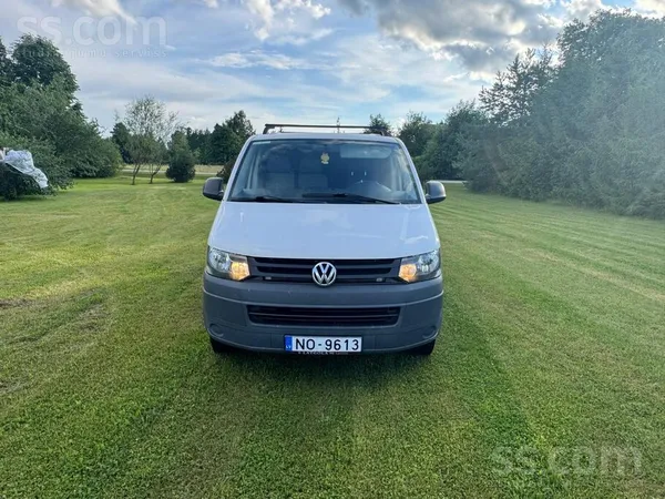 Volkswagen Pārdod pasažieru/kravas furgonu labā stāvoklī, teh