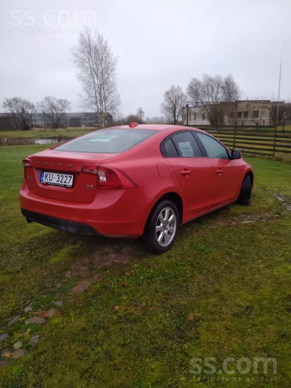 Volvo S60