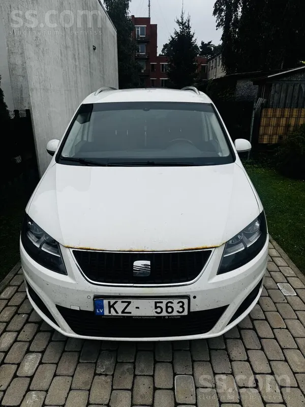SEAT Alhambra