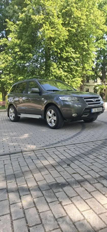 Hyundai Santa FE