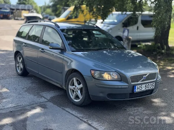 Volvo V50