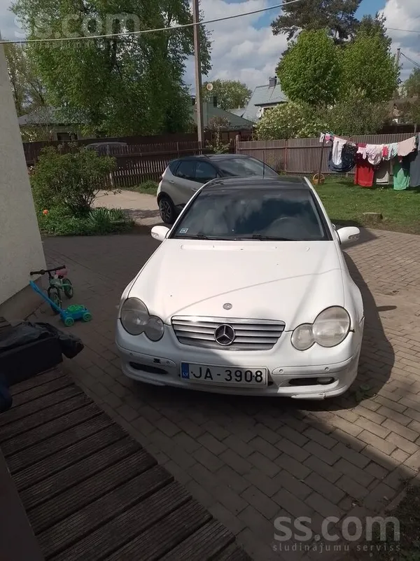 Mercedes C220