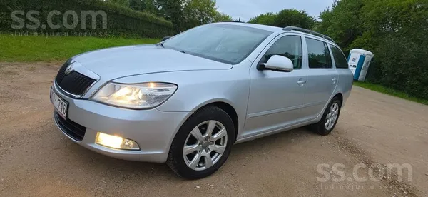 Skoda Ļoti laba 2010 gada Octavia , labā stāvoklī , ar l