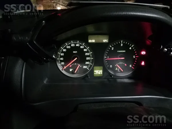 Volvo V50