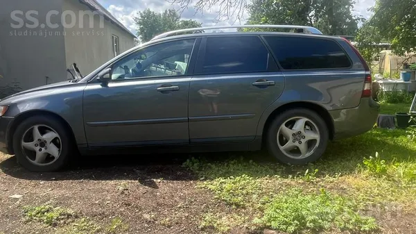 Volvo V50