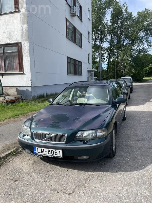 Volvo V70