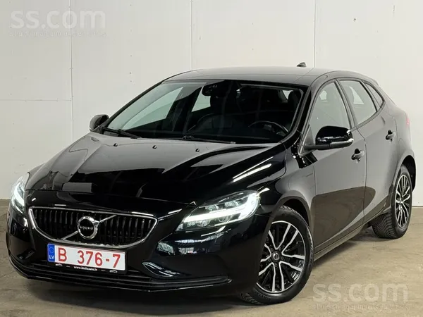 Volvo V40