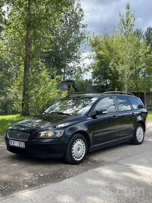 Volvo V50