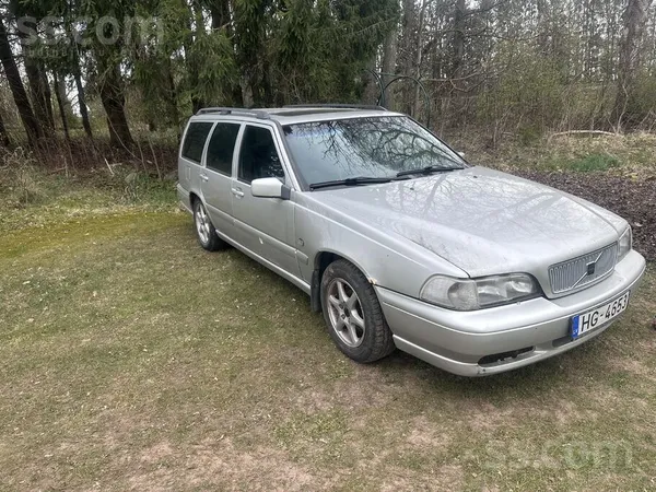 Volvo V70