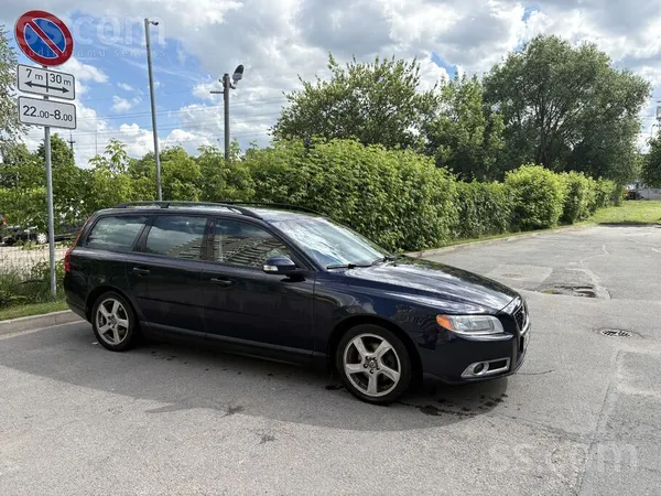 Volvo V70