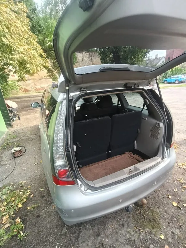 Mitsubishi Mitsubishi Grandis 2.0 Di-D (100 kW) – 7 мест / ТО