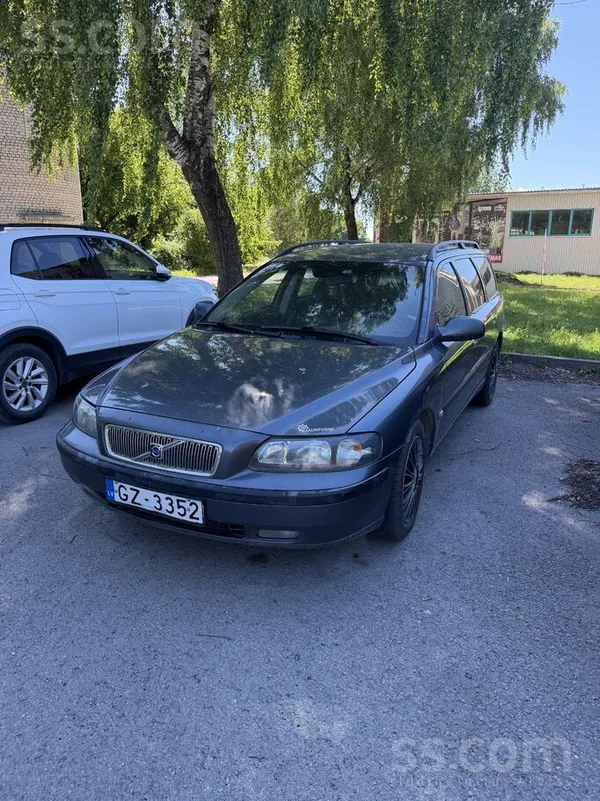 Volvo V70