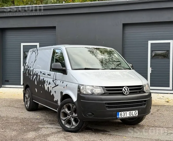 Volkswagen Transporter Atm Dsg 2.0 103kW

Volkswagen Transporter в очень х