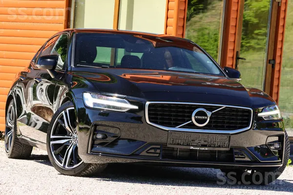 Volvo R-Design. 2.0T4 - 190zs. Tikko no Nīderlandes, bez