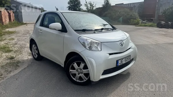 Toyota IQ