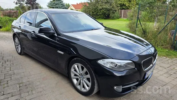 BMW 530
