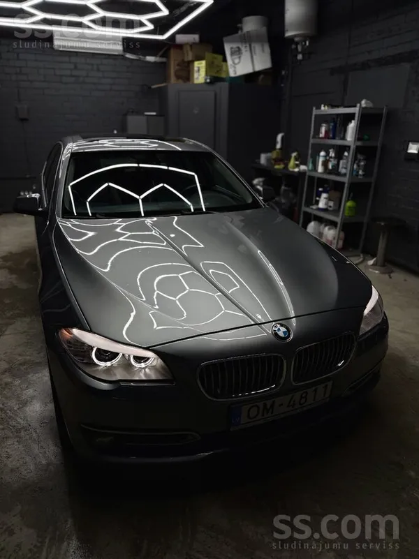 BMW 530